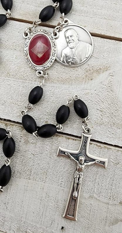 Handcrafted Rosary in Honour of Blessed Vasyl - Image 3